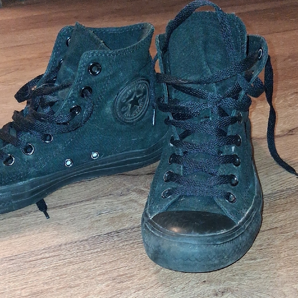 Converse Chuck Taylor All Star High Tops Sneakers | US W9 M7  | Black